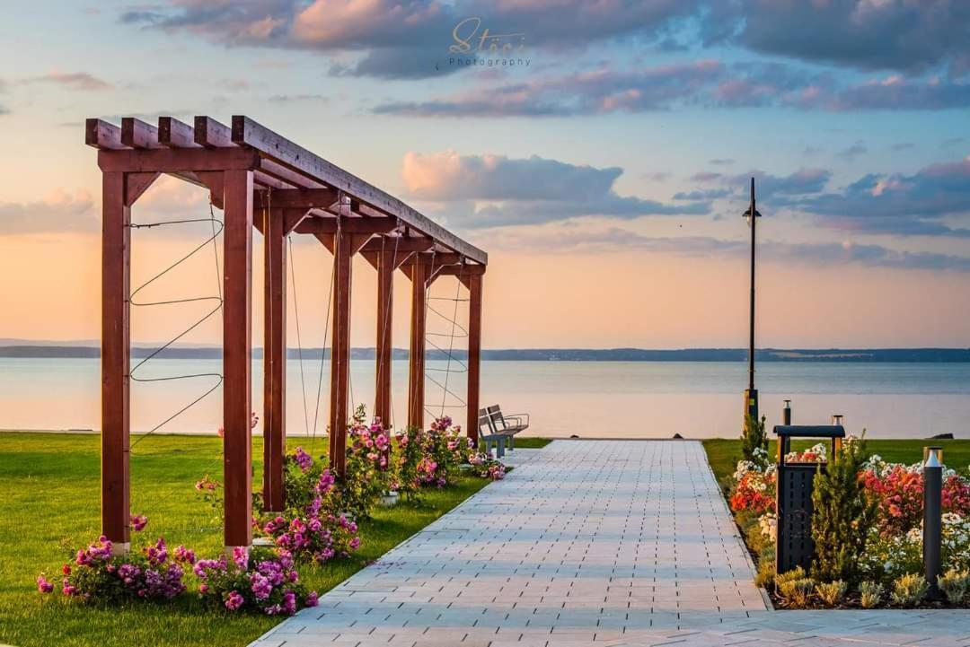 Best Silver Apartman Siófok Exterior foto
